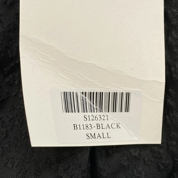 NEW POMANDER PLACE Women’s Lyla Jacquard Puff Sleeve Blouse Black Size S - Picture 2 of 9